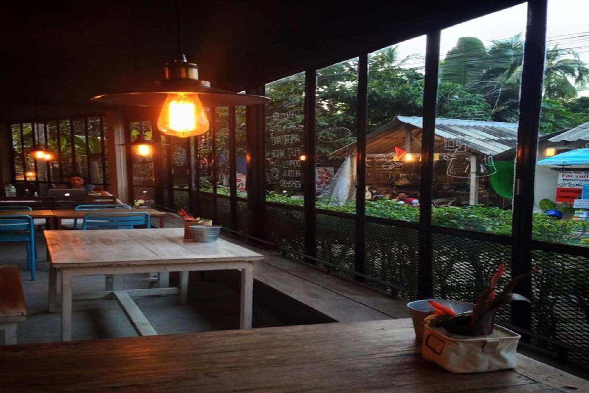 Sleepyowl Hostel Ban Bang Bao  Exterior foto